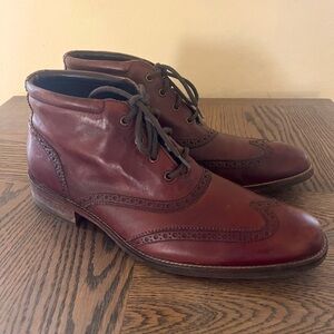 Cole Haan Wingtip Chukka size 9.5